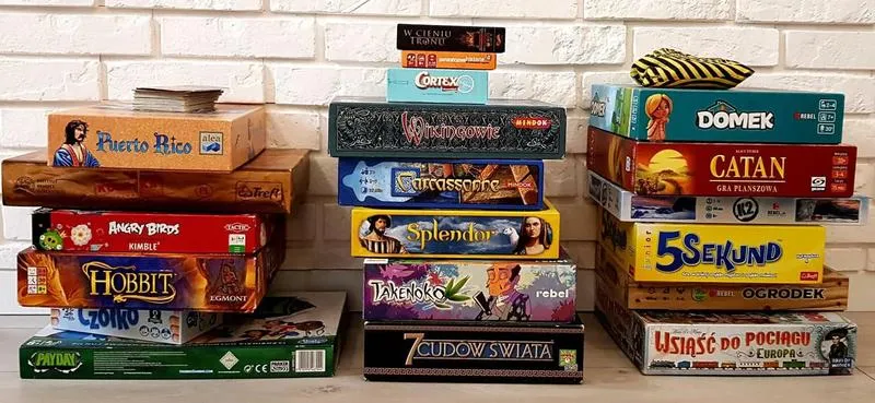Gry planszowe, które rozwijają umysł dziecka – odkryj top 7 najlepszych propozycji!