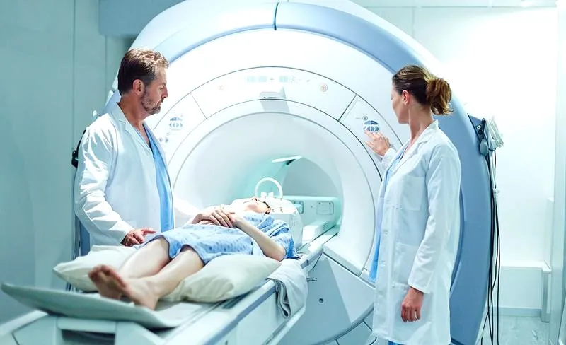 Tomografia komputerowa a bezpieczeństwo karmienia piersią: co musisz wiedzieć